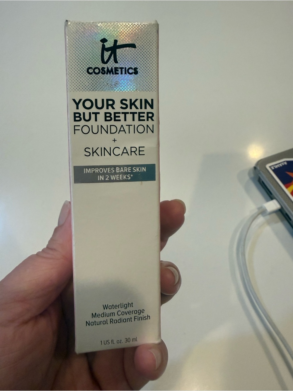 it cosmetics Your Skin But Better Foundation + Skincare - White Cream Box